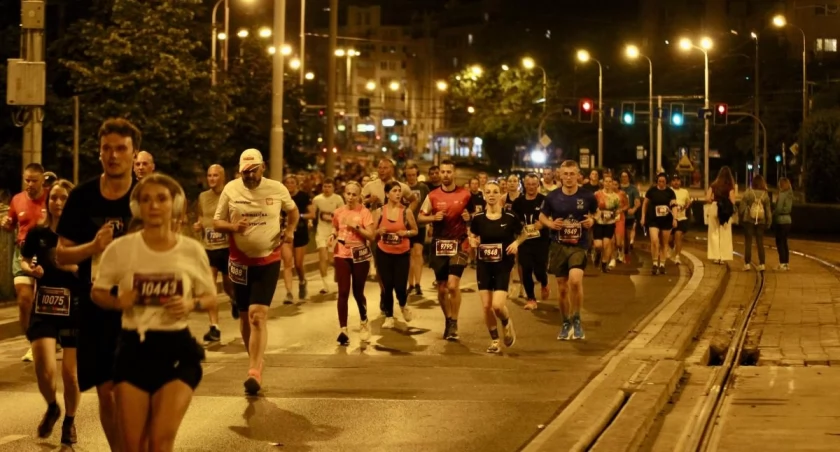 Rekordowy półmaraton sparaliżuje miasto. Lepiej omijać zachód i centrum Wrocławia
