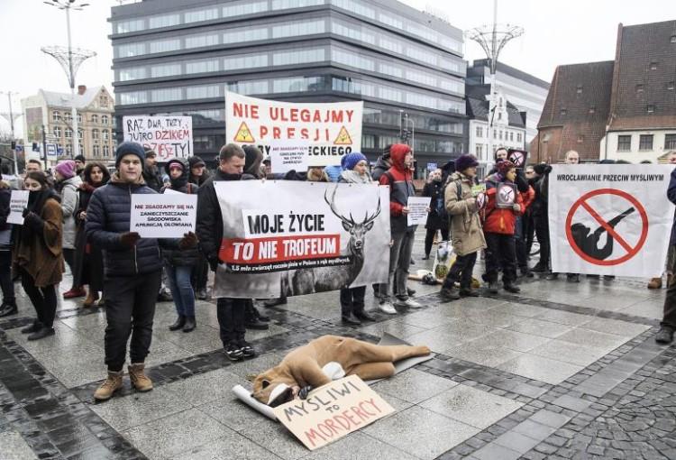 Ekolodzy przeciwko myśliwym. W sobotę protest na Rynku