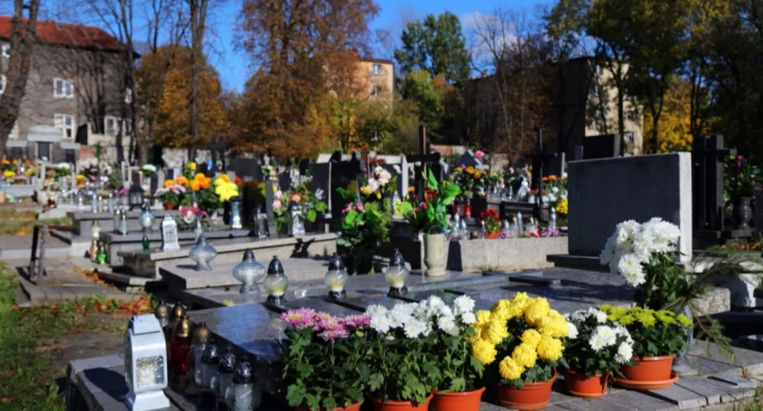 Zmarli we Wrocławiu - pogrzeby zaplanowane na 17.06.2026 – nekrologi