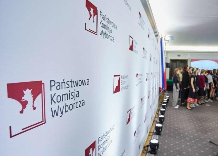 Wybory we Wrocławiu: Znikają kandydaci na senatorów. Nie zebrali podpisów. Kandydat Konfederacji wycofał się