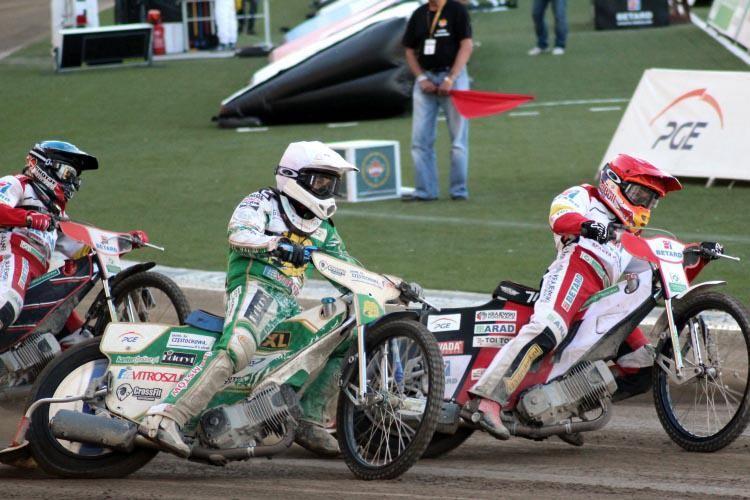 Zimny prysznic w świętym mieście. Betard Sparta minimalnie gorsza od Włókniarza!