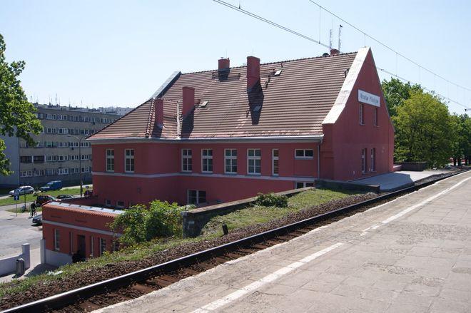 Modernizacja linii kolejowej do Oleśnicy ruszy w 2017 roku? Rząd: tak, o ile znajdą się pieniądze