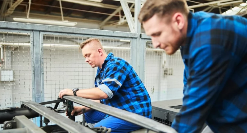 MPK Wrocław to nie tylko kierowcy i motorniczowie. To także oni tworzą komunikację miejską