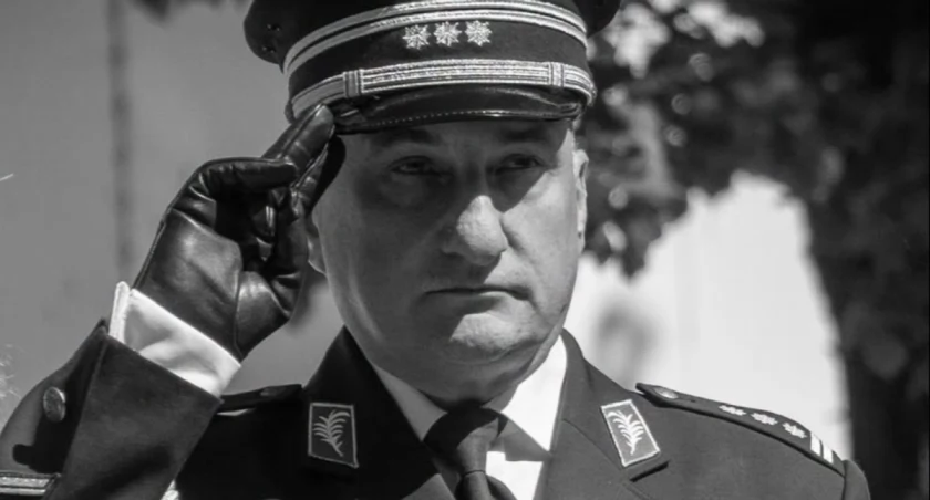 Nagła śmierć komendanta policji. W mundurze służył ponad 30 lat