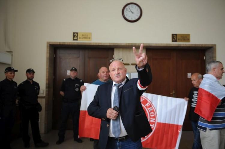 Sąd nie uwzględnił wniosku Rybaka. Rybak: Nie poddam się w walce o Polskę [ZDJĘCIA]