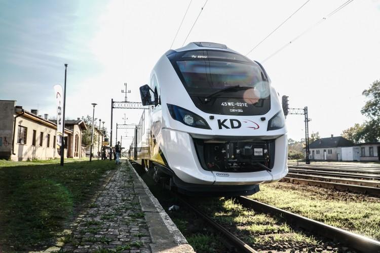 Będzie więcej kolejowych przystanków „na żądanie”