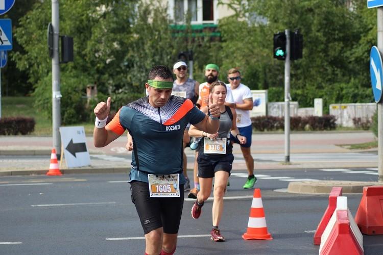 36. PKO Wrocław Maraton - znajdź siebie na fotografiach! [DUŻO ZDJĘĆ]