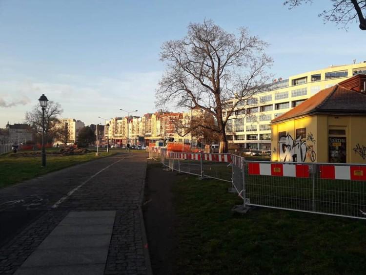 Budują nowy nadodrzański bulwar. Będzie gotowy wiosną [ZDJĘCIA]