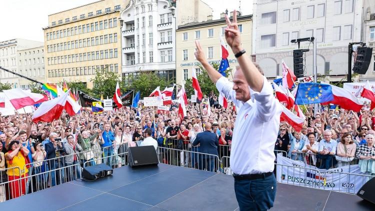 Dziś wiec Donalda Tuska. Urzędnicy uprzedzają: miasto stanie w korku