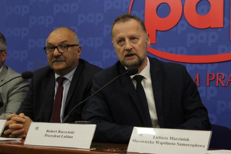 Samorządowcy apelują do premiera: Potrzebujemy pieniędzy na walkę z koronawirusem