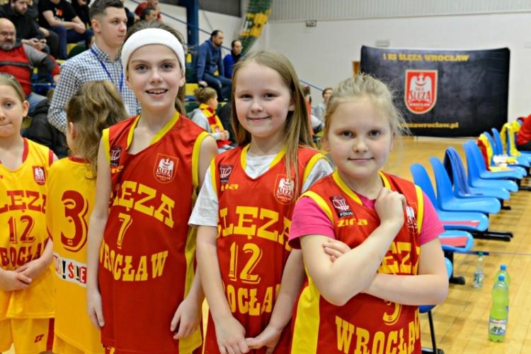 Pszczółka pokonana, seria Ślęzy trwa! [RELACJA]