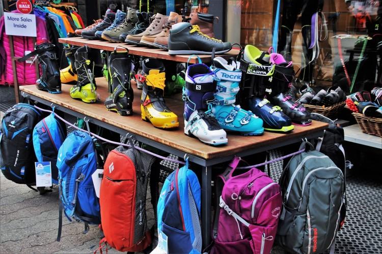 Sklep narciarski i snowboardowy we Wrocławiu. Gdzie kupić sprzęt zimowy?