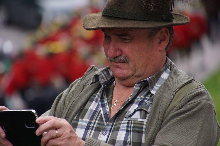 Internetowi „Milionerzy” na żywo. Quiz z nagrodami [WYWIAD]