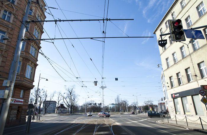 Od soboty tramwaje szybciej przez pl. Bema