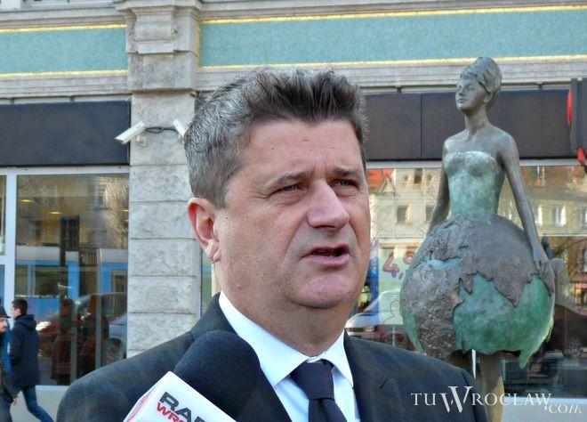 Palikot we Wrocławiu: Europa potrzebuje wspólnej armii. Bez niej nie mamy szans w starciu z Rosją