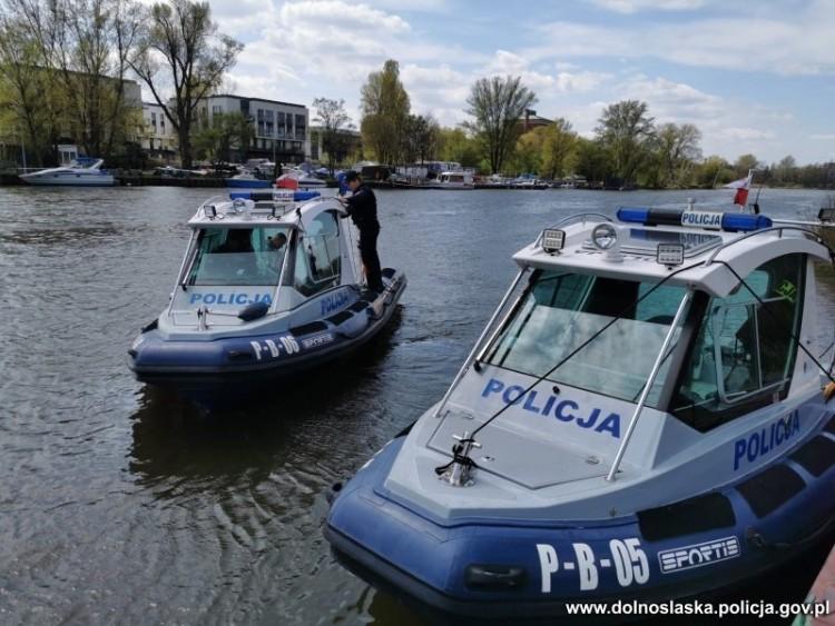 Słońce, woda i piwko. Zły pomysł, jeśli jesteście... sternikiem na Odrze