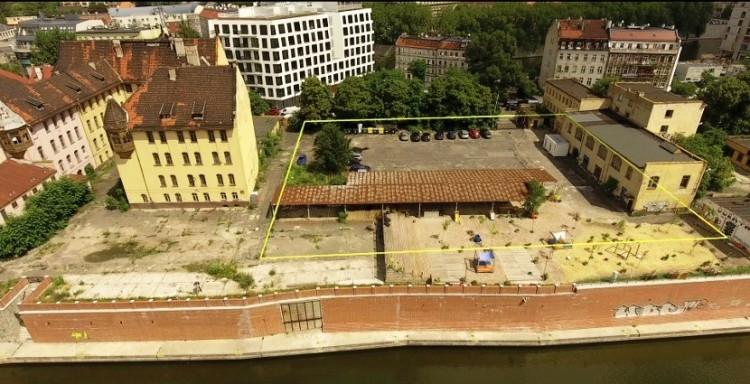 Atrakcyjna działka na Kępie Mieszczańskiej idzie pod młotek