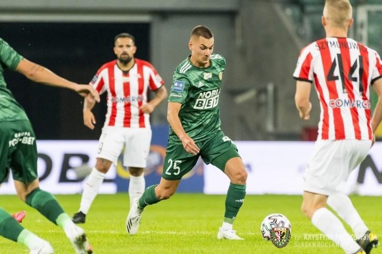 Starcie drużyny niepewnej z rozbitą. Piłkarski Śląsk zagra z Cracovią