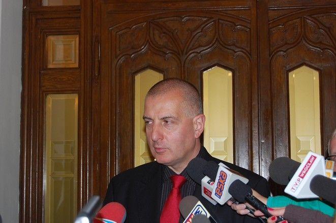 Rafał Dutkiewicz nie zajmie się klubami go-go w Rynku. Bo nie łamią prawa