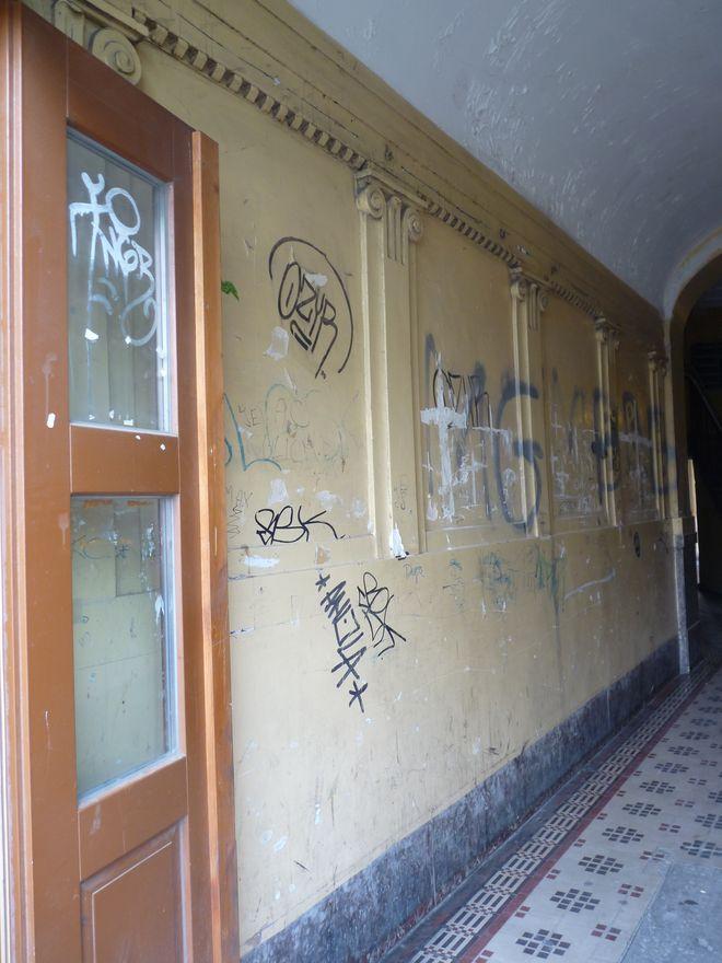 400 tys zł. za zniszczone budynki