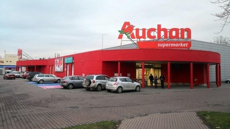 Zatrute mięso w Auchan. Sprawdź, czego nie kupować!