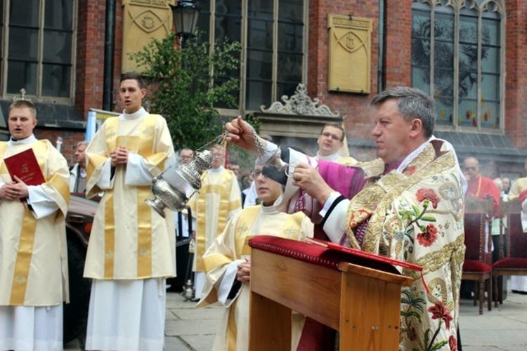 Abp Kupny skomentował protesty. „Bóg kocha wszystkich bez wyjątku”