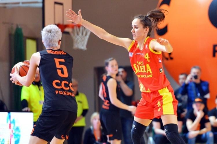Kolejne zawodniczki odchodzą ze Ślęzy. Zuzanna Sklepowicz i Tania Perez przenoszą się do Hiszpanii
