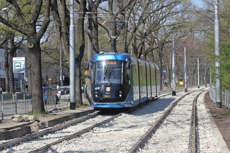Wrocław: Koniec remontu torowiska przy pętli. Na trasy wracają tramwaje