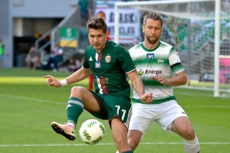 Arka odpłynęła Śląskowi. Wrocławianie przegrali w Gdyni 0:2