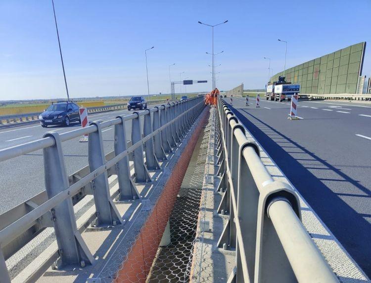 Wrocław: AOW zwężona przez roboty drogowe na kilometrowym odcinku