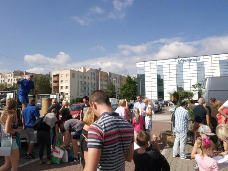100 tysięcy drzewek na 100-lecie niepodległości. Wrocław włączył się w akcję [ZDJĘCIA]