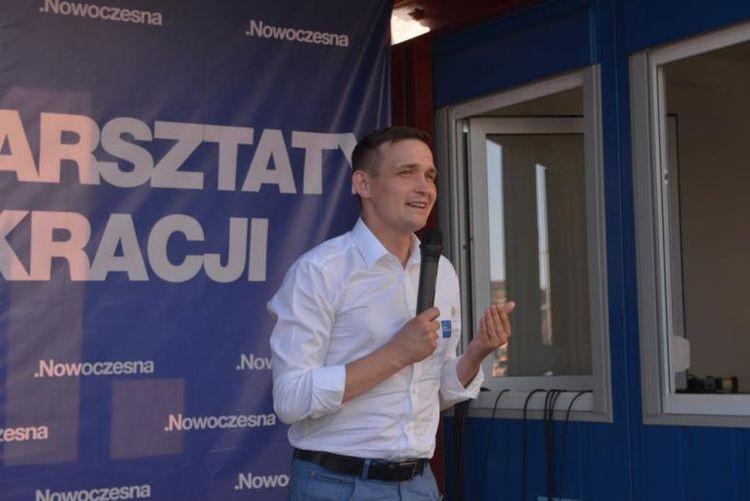 Kładka wolności i warsztaty demokracji o prawach kobiet