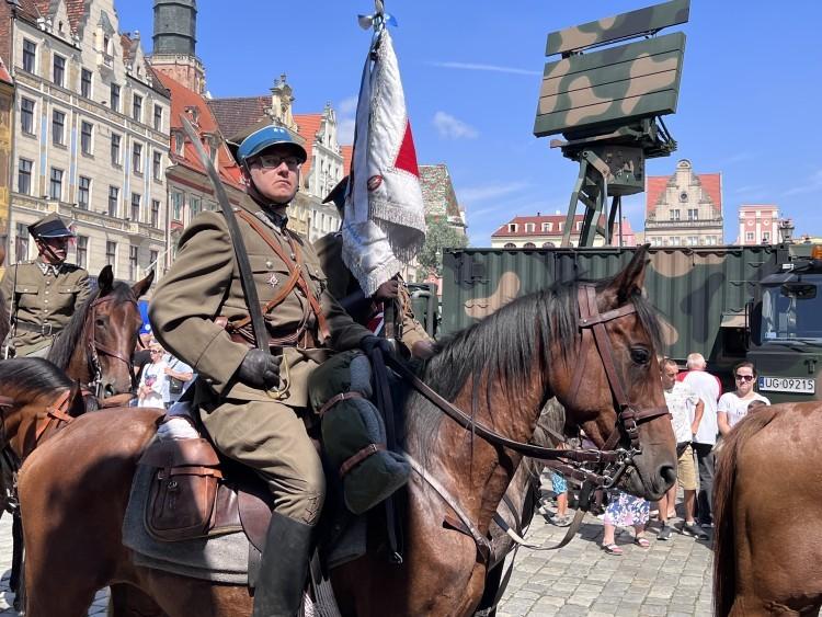 W Święto Wojska Polskiego na placu Solnym zobaczysz sprzęt wojskowy