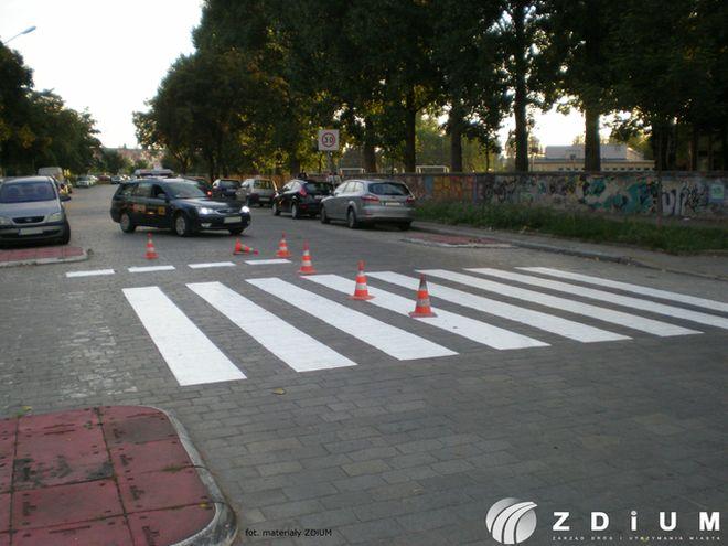 W całym mieście kończą odmalowywać pasy. Zapomnieli o twojej ulicy?