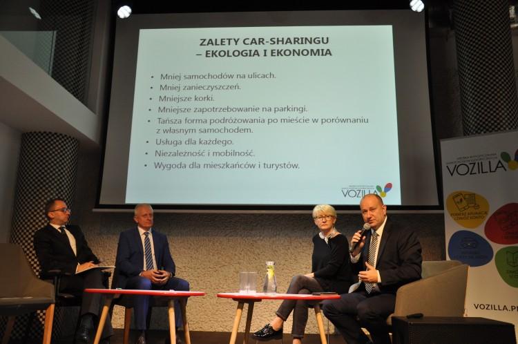 Od listopada we Wrocławiu wypożyczysz auto elektryczne na minuty [CENY, OFERTA]