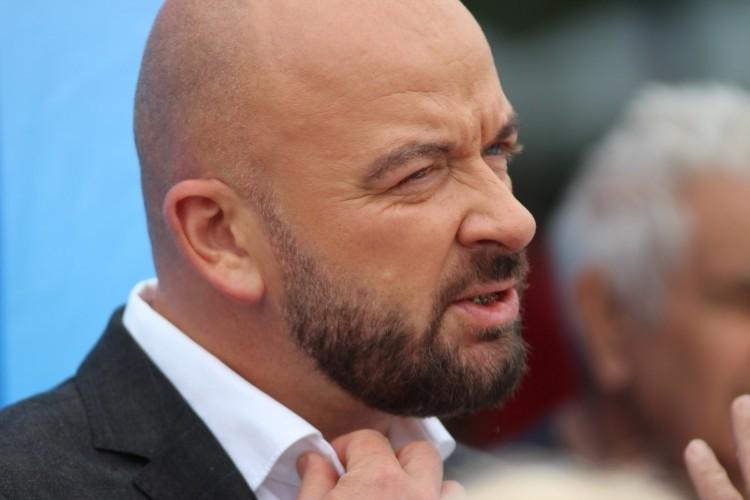 Sutryk wrócił do pracy. Kiedy może stracić stanowisko? Wyjaśniamy!