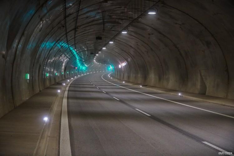 Tunel-gigant na S3 już otwarty. Powstał na drodze z Wrocławia do Czech