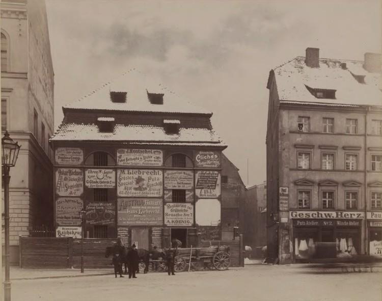 Wrocław dawniej i dziś: plac Teatralny