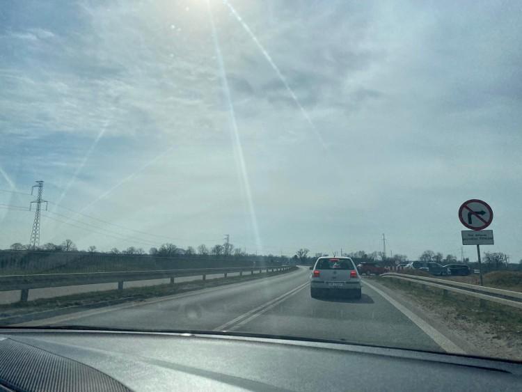 Wypadek na Wschodniej Obwodnicy Wrocławia. Droga była zablokowana, są ranni