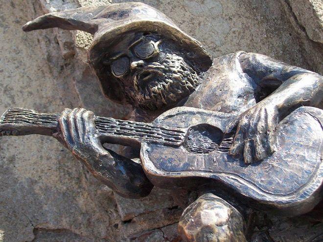 Krasnoludki z gitarami wyjdą 1 kwietnia na ulice Wrocławia!