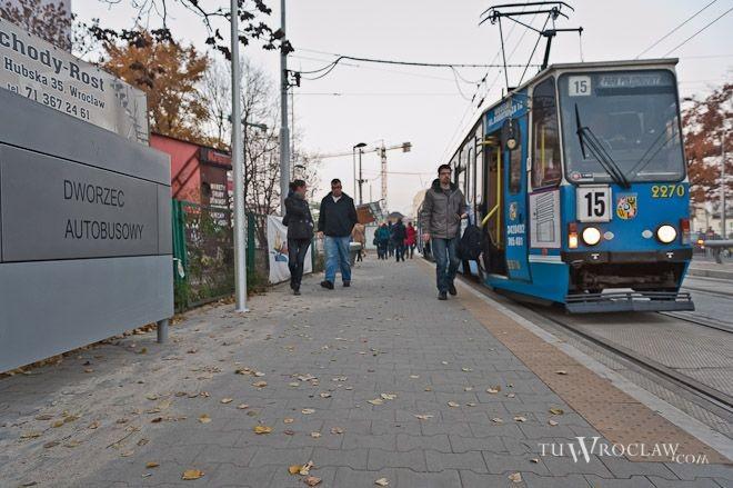 Zepsuty tramwaj blokował torowisko na Ślężnej