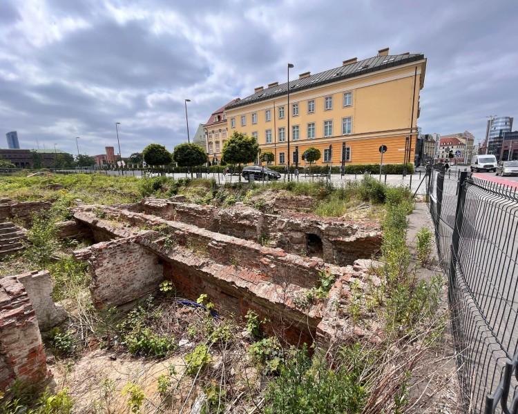 Wstyd! Najbardziej zaniedbane miejsca we Wrocławiu – mają ogromny potencjał, a marnieją