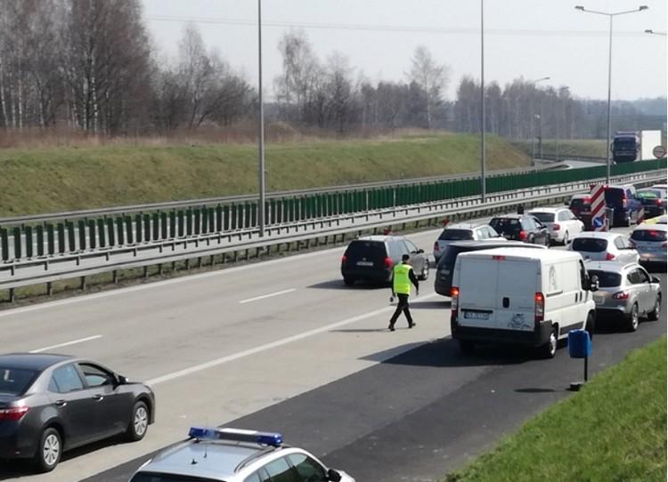Udaremniono nielegalny wywóz tysięcy rękawiczek