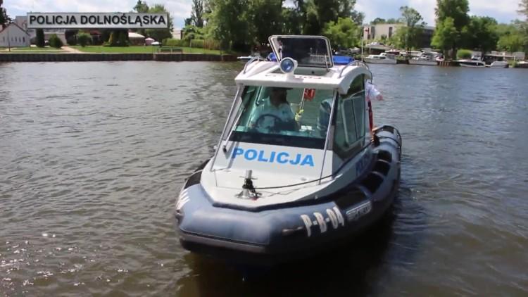Pijana kobieta wpadła do Odry. Interweniowała policja i WOPR