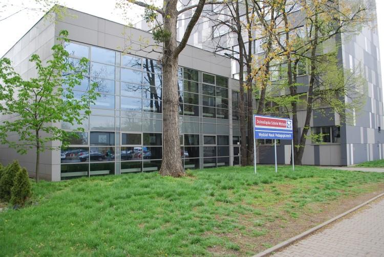 Konferencja na temat cyberprzemocy w DSW