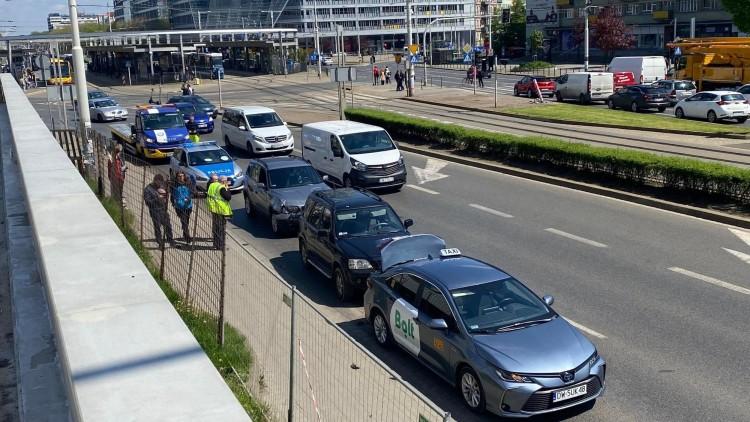 Wypadek trzech aut na placu Grunwaldzkim. Ogromne korki!
