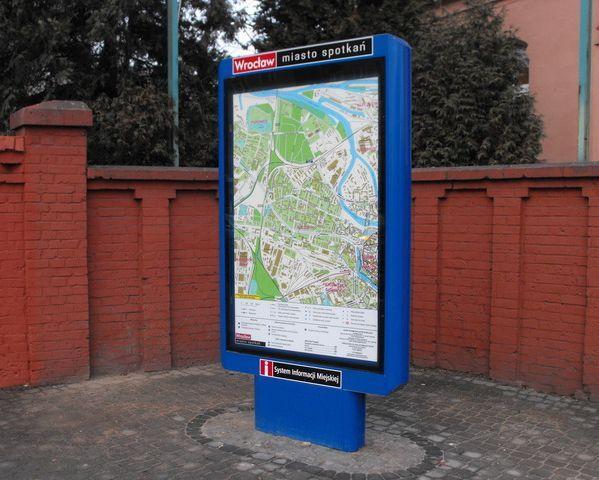 Nowe tablice informacyjne dla turystów stanęły w całym mieście