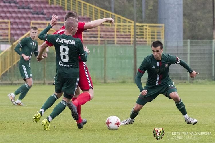 Rezerwy WKS-u zrzucone z fotela lidera. Podsumowanie tygodnia w Sport-Track IV lidze [WIDEO]