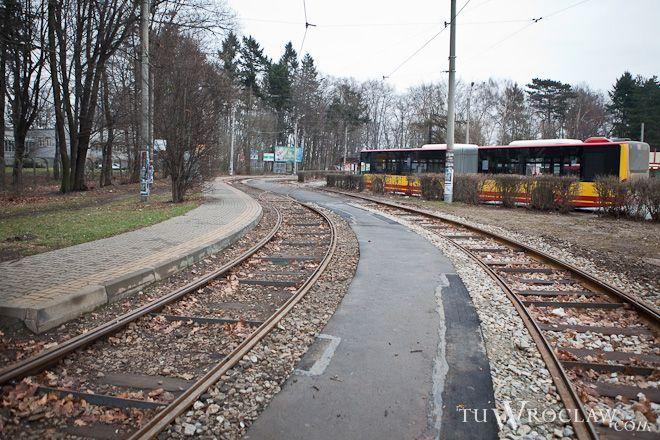Tramwaje w końcu wracają na Sępolno, będą kary za opóźnienia