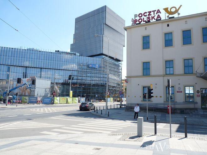 Poczta Polska zaczyna współpracę z PKP. Będą tworzyć centra logistyczne